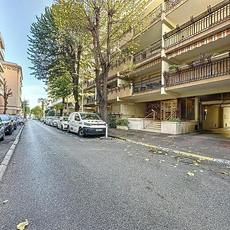 De Jonathan - Refait A Neuf - A 200m * Juan-les-Pins